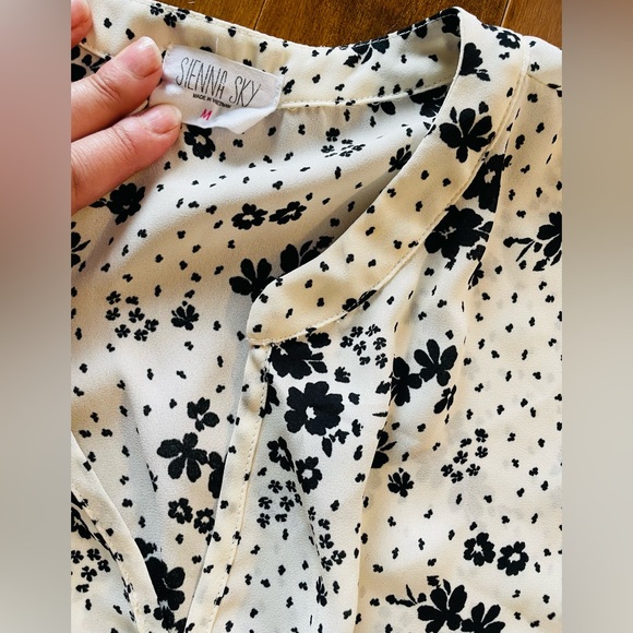 Sienna Sky White Dress with Black Floral Print - Picture 3 of 4